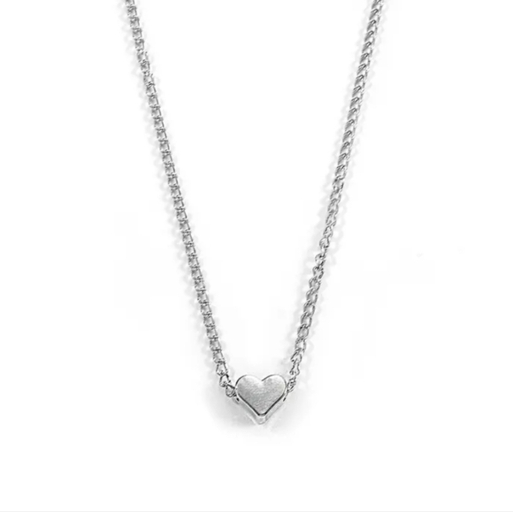 White Gold Plated Tiny Heart Short Chain Necklace‎
